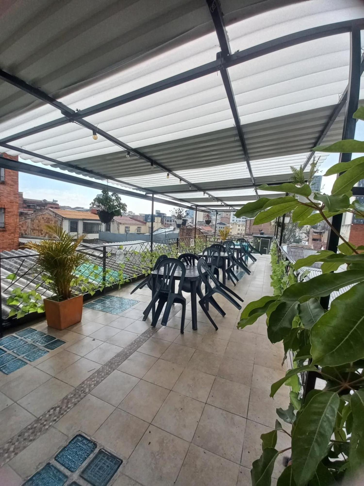 H C De Quevedo Hotel Bogota Exterior photo